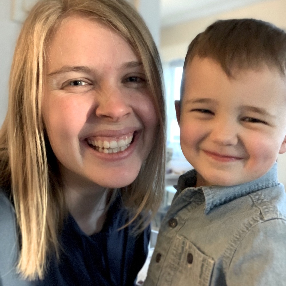 Meet your Posher, Sara
